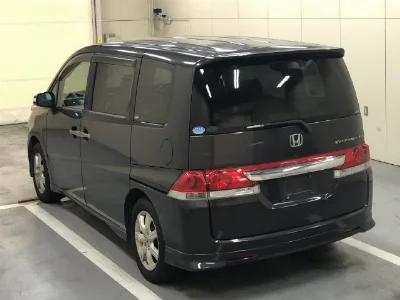 HONDA STEP WAGON