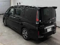 Цена авто Honda Stepwgn с аукционов Японии, номер кузова RP3, пробег 47 000, оценка 8