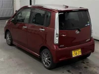 Цена авто Daihatsu Move с аукционов Японии, номер кузова LA100S, пробег 90 000, оценка 6