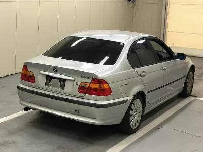 BMW 3 SERIES
