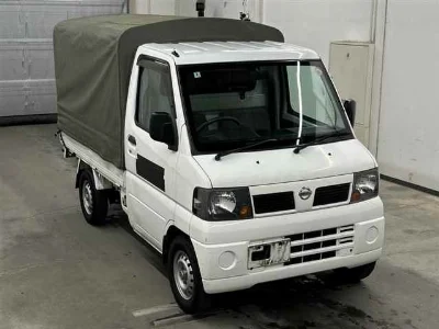 NISSAN CLIPPER TRUCK