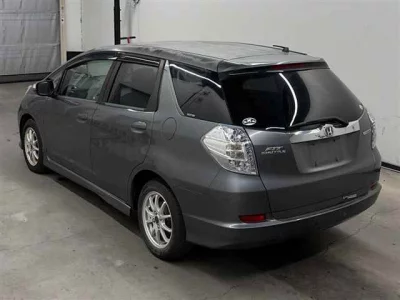HONDA FIT SHUTTLE
