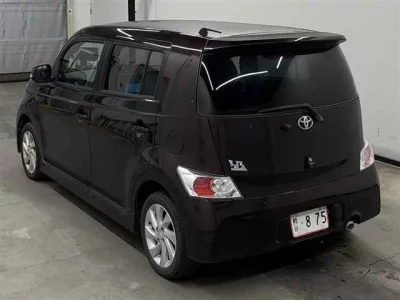 TOYOTA BB