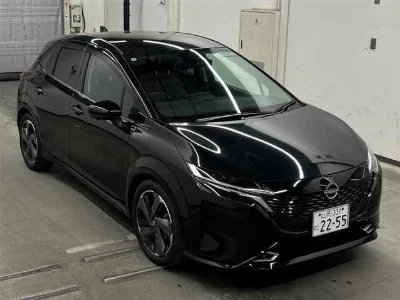 NISSAN AURA
