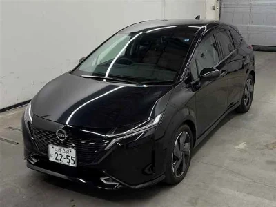 NISSAN AURA