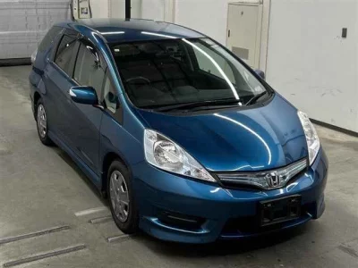 HONDA FIT SHUTTLE