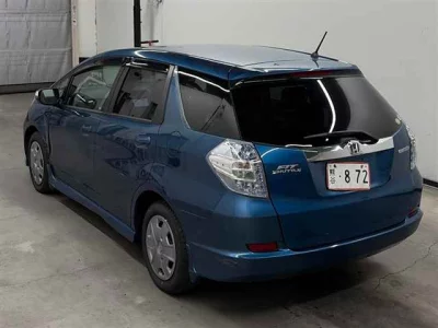 HONDA FIT SHUTTLE