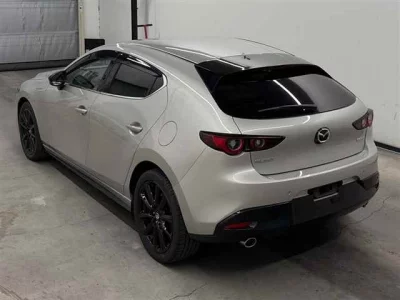 MAZDA MAZDA3 FASTBACK