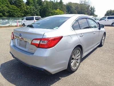 SUBARU LEGACY B4
