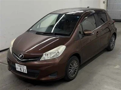 TOYOTA VITZ