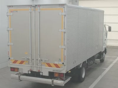 MITSUBISHI FUSO FIGHTER