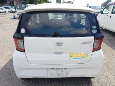 DAIHATSU MIRA E S