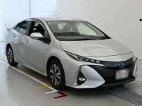 Toyota Prius PHV