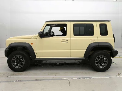 SUZUKI JIMNY NOMADE