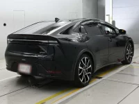 Цена авто Toyota Prius PHV с аукционов Японии, номер кузова MXWH61, пробег 50 000, оценка 3