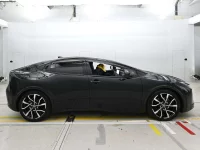 Цена авто Toyota Prius PHV с аукционов Японии, номер кузова MXWH61, пробег 50 000, оценка 3