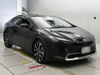 Цена авто Toyota Prius PHV с аукционов Японии, номер кузова MXWH61, пробег 50 000, оценка 3
