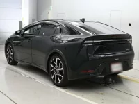 Цена авто Toyota Prius PHV с аукционов Японии, номер кузова MXWH61, пробег 50 000, оценка 3