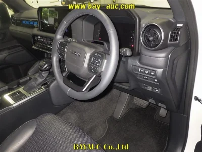 TOYOTA LAND CRUISER 250
