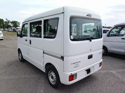 MITSUBISHI MINICAB