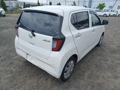 DAIHATSU MIRA E S