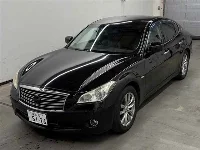 Цена авто Nissan Fuga с аукционов Японии, номер кузова HY51, пробег 124 000, оценка 8