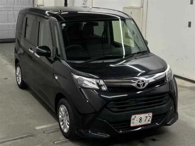 TOYOTA TANK