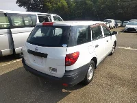 Цена авто Nissan AD с аукционов Японии, номер кузова VY12, пробег 42 000, оценка 8