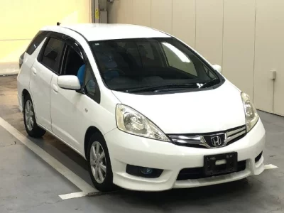 HONDA FIT SHUTTLE