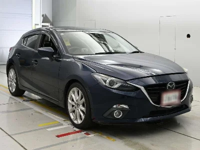 MAZDA AXELA