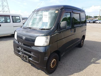 DAIHATSU HIJET VAN