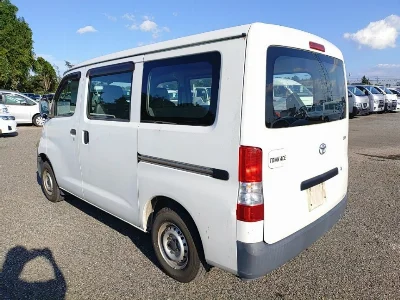 TOYOTA TOWN ACE VAN