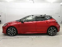 Цена авто Toyota Corolla Hatchback с аукционов Японии, номер кузова ZWE213H, пробег 58 000, оценка 2