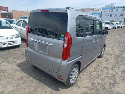 HONDA N BOX