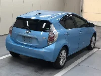 Цена авто Toyota Aqua с аукционов Японии, номер кузова NHP10, пробег 259 000, оценка 6