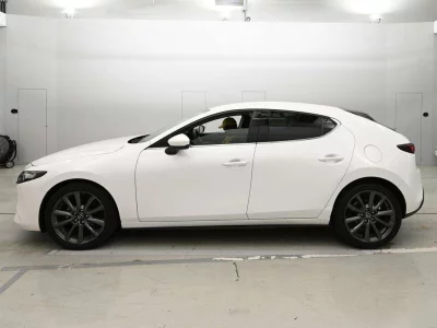 MAZDA MAZDA3 FASTBACK