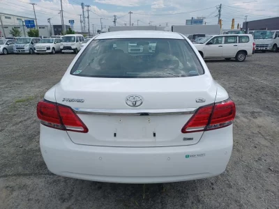 TOYOTA PREMIO