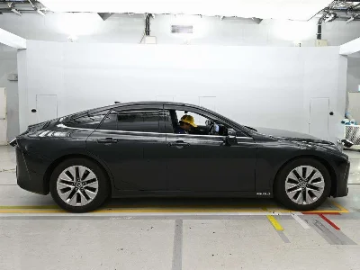 TOYOTA MIRAI