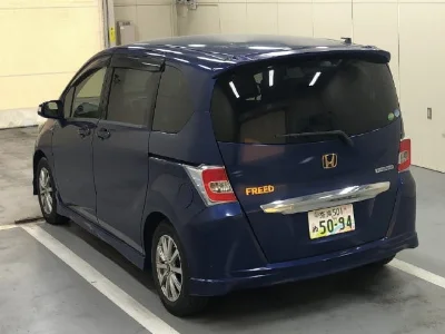 HONDA FREED