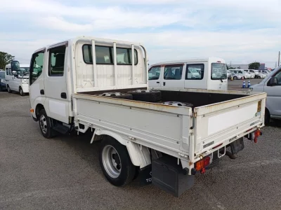 TOYOTA DYNA