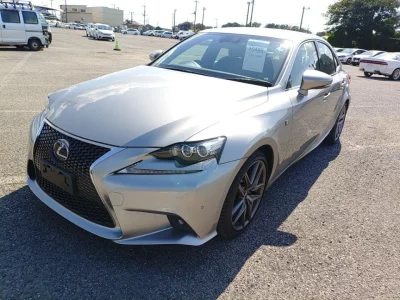 Lexus IS300h