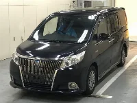 Цена авто Toyota Voxy с аукционов Японии, номер кузова ZWR80G, пробег 221 000, оценка 2