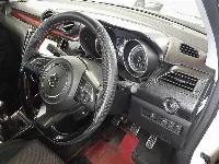 Цена авто Suzuki Swift с аукционов Японии, номер кузова ZC33S, пробег 80 000, оценка 3