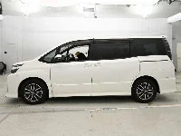Цена авто Toyota Voxy с аукционов Японии, номер кузова ZRR80W, пробег 61 000, оценка 6
