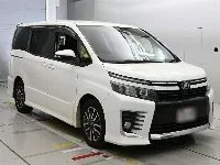 Цена авто Toyota Voxy с аукционов Японии, номер кузова ZRR80W, пробег 61 000, оценка 6