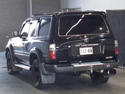 TOYOTA LAND CRUISER