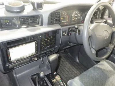 TOYOTA LAND CRUISER