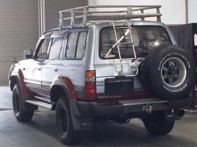 TOYOTA LAND CRUISER