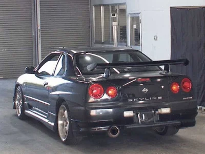 NISSAN SKYLINE