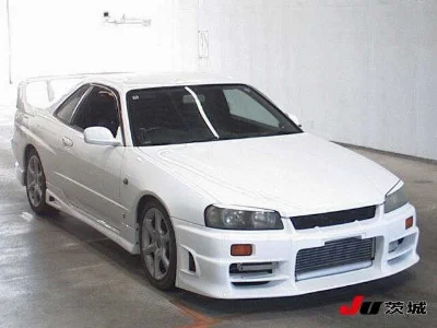 NISSAN SKYLINE